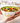 Handgemachte Große Salatschale, Pastaschüssel mit Blumenwiesen Muster, Italienische Keramik Schale 27 cm